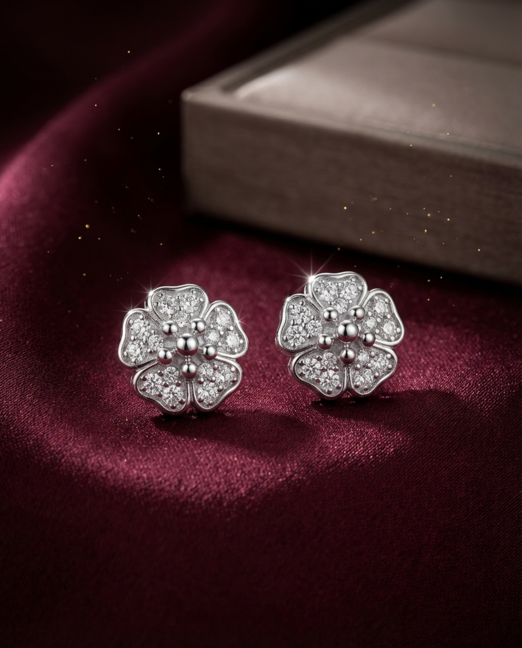 SILVER WITH AD EAR TOP